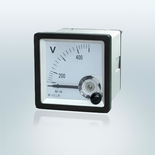 48 Moving Iron Instruments AC Voltmeter